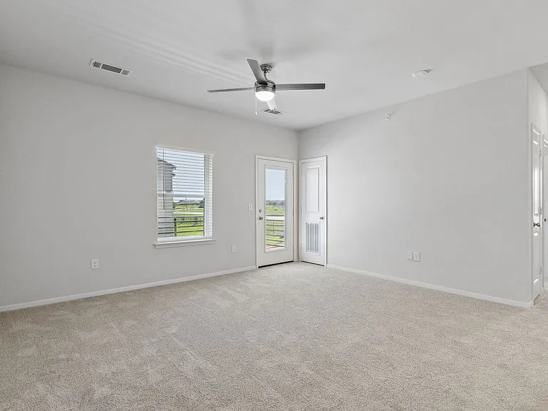 Stone Creek Flats - Brand New Apartments in Sherman, Texas — Photo 52