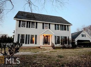 454 Cochran Dr, Byron, GA 31008