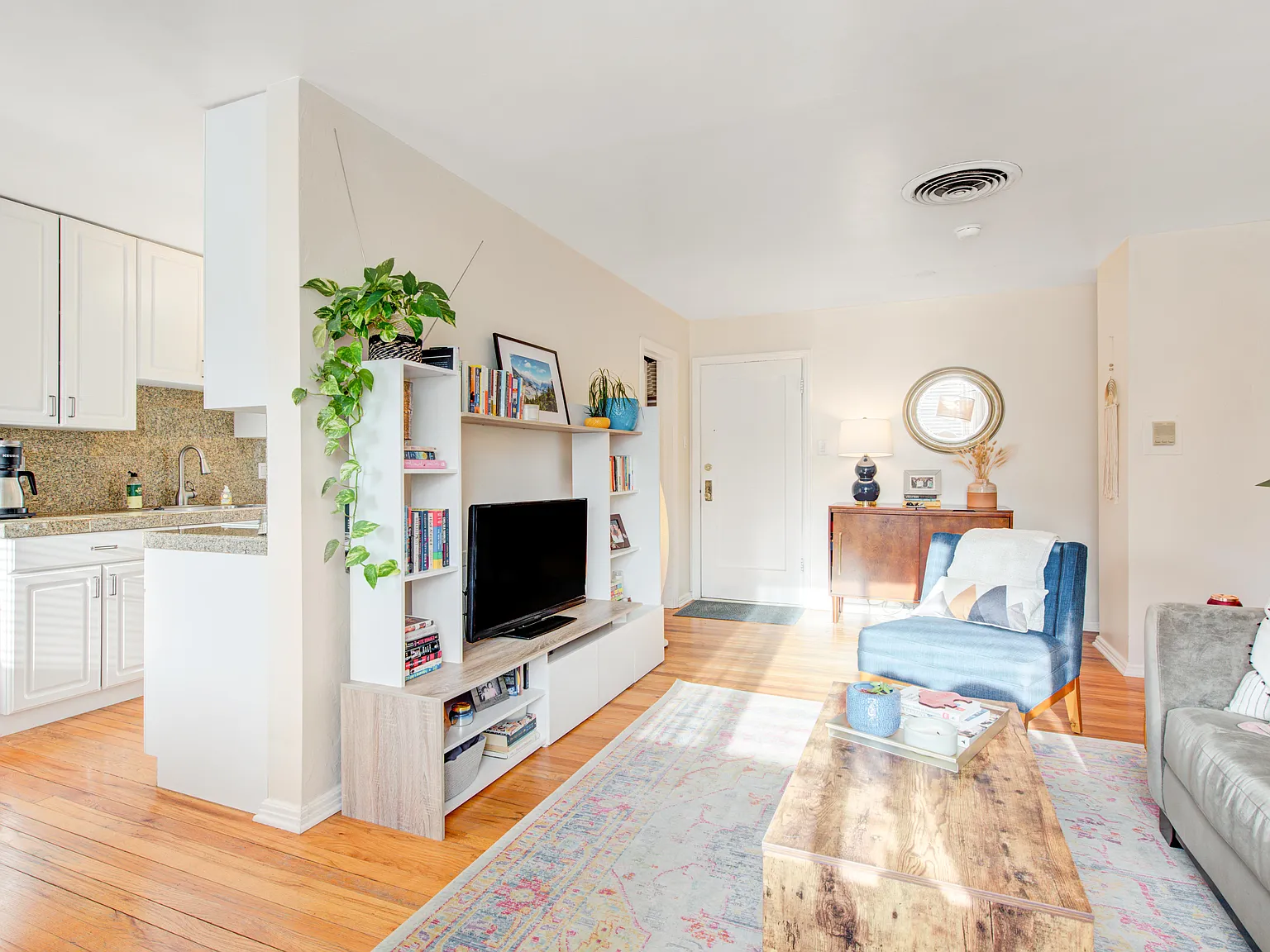 1 bed, 600 sqft, $1,450 — Photo 2