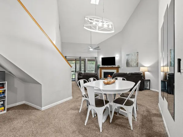 305 Wimbledon Drive #8, Branson, MO 65616