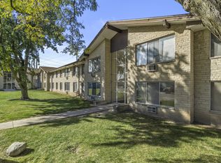 307 N 95th St APT 115, Milwaukee, WI 53214