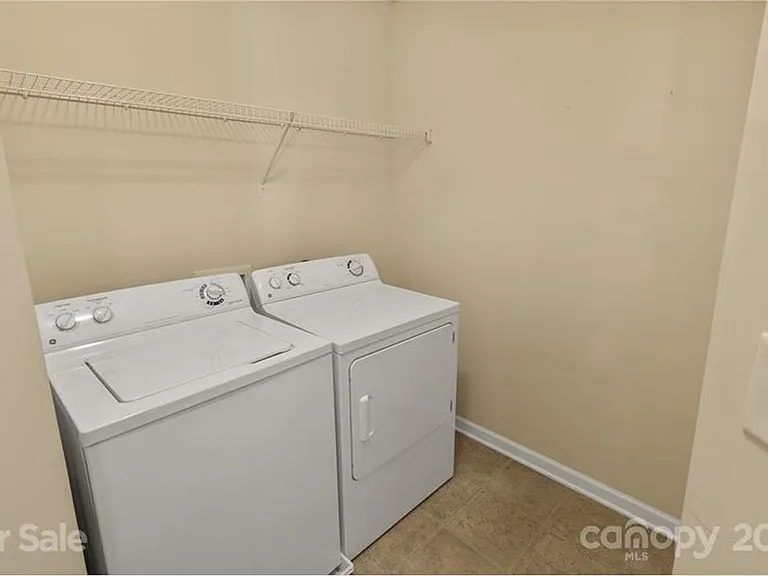 9435 Alice McGinn Dr — Photo 13