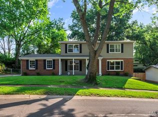 12064 Wensley Rd, Florissant, MO 63033