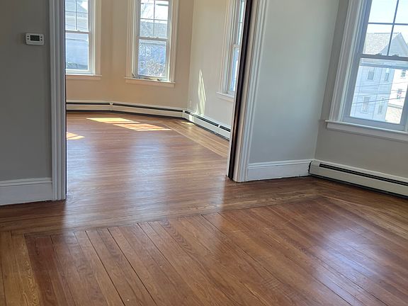 3rd image of 157 Chapin Ave Floor 3