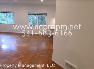 2859 Capital Dr, Eugene, OR