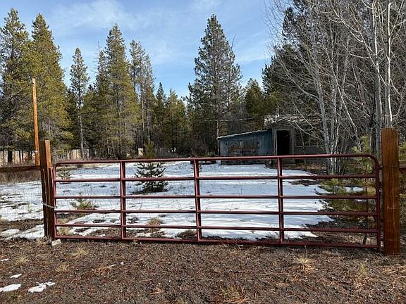 2nd image of 51418 Evans Way