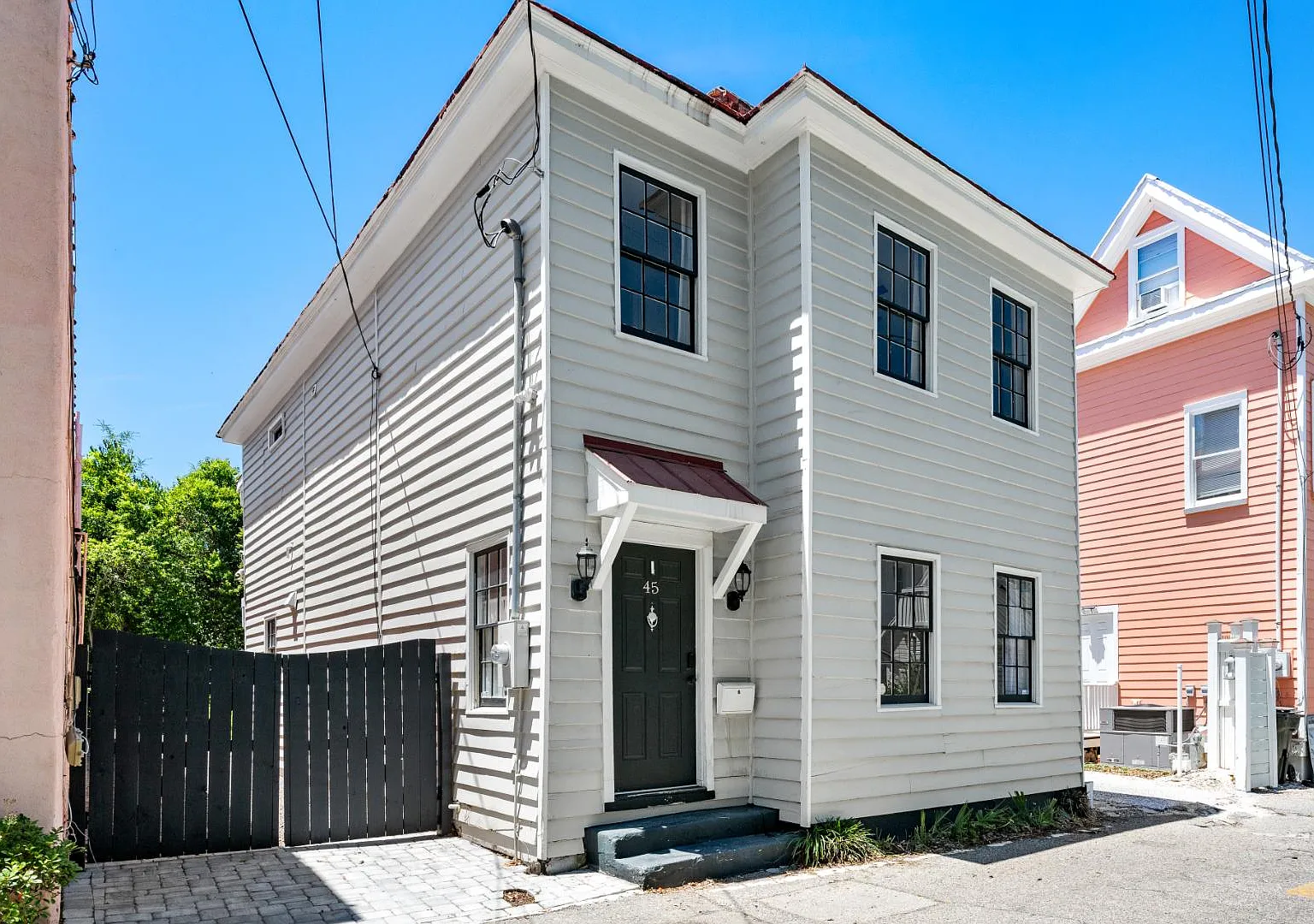 45 Rose Ln — Photo 3