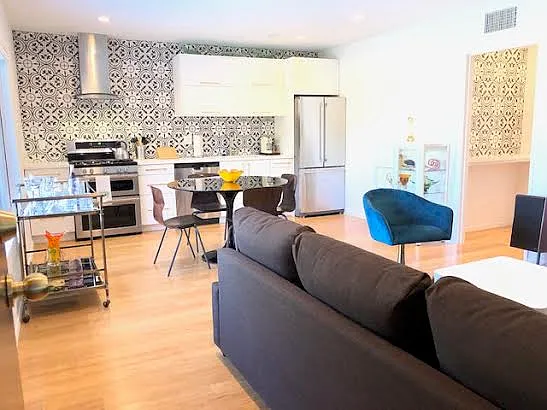 646 N La Fayette Park Pl #7 — Photo 6