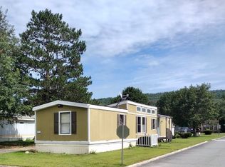 26 Tiger Lilly Dr, Pt Jervis, NY 12771