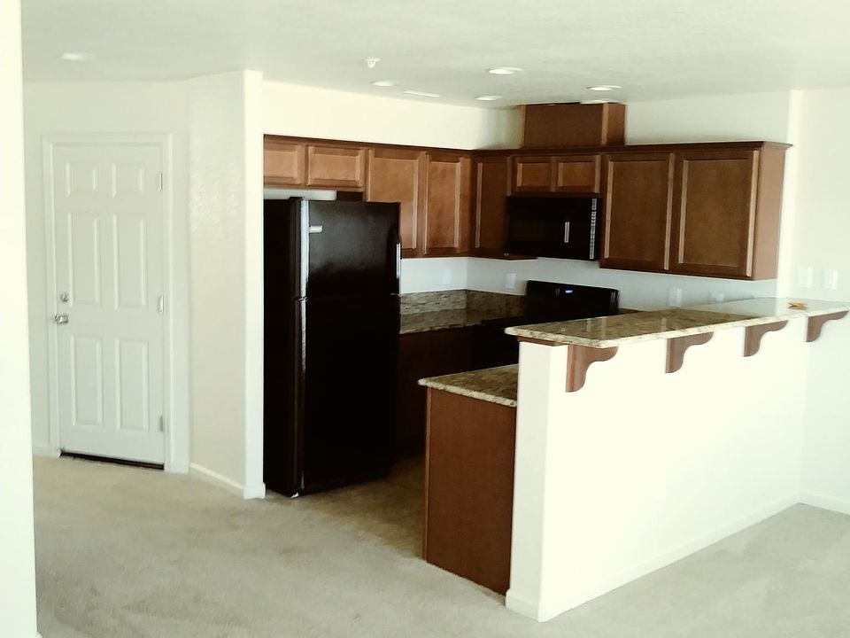 1st image of 5790 Vista Serena Way APT 102