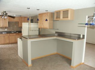 1820 Brookfield Rd, Columbus, OH 43229