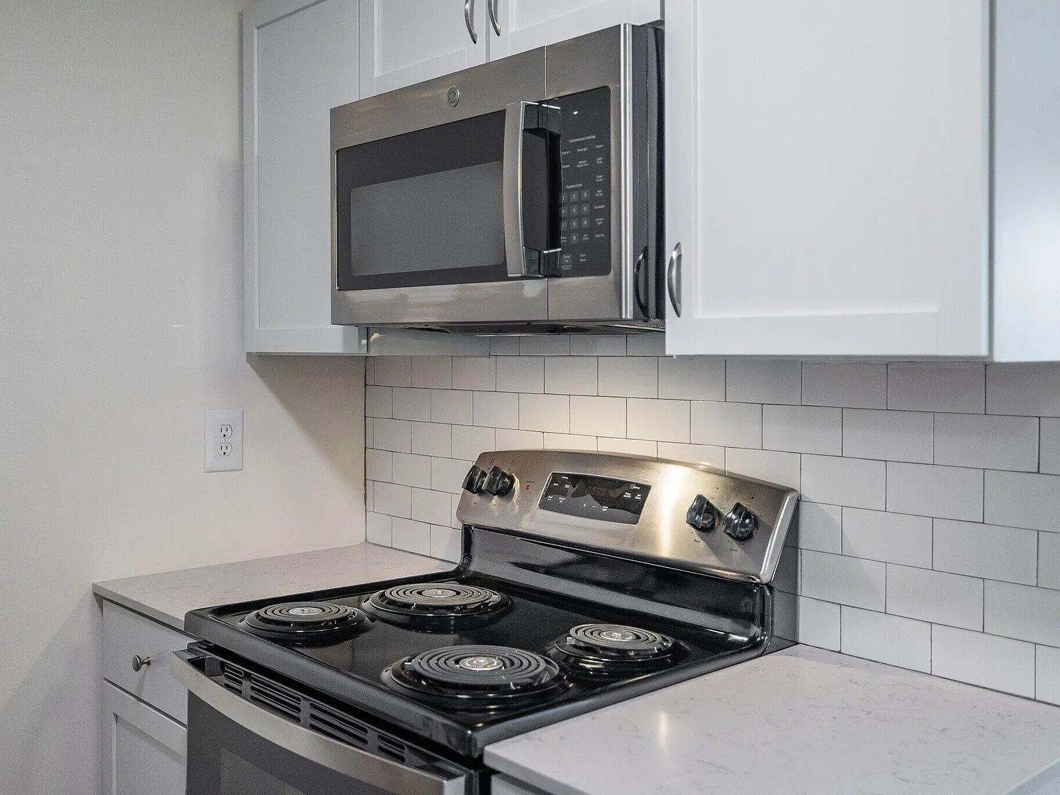 Summerville Apartments — Photo 1
