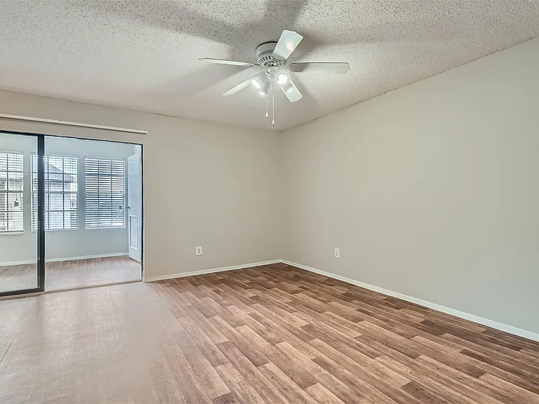 Rise Spring Pointe — Photo 120