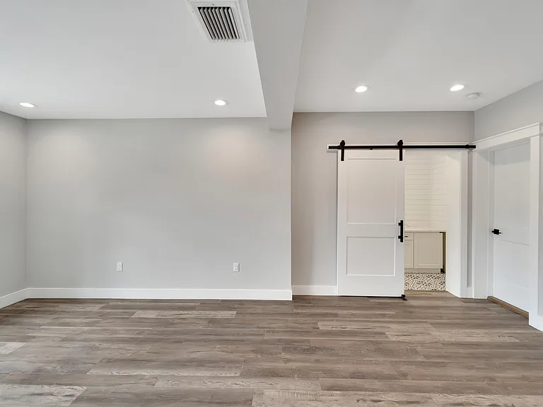 304 Orangewood Ave (26)_12292023