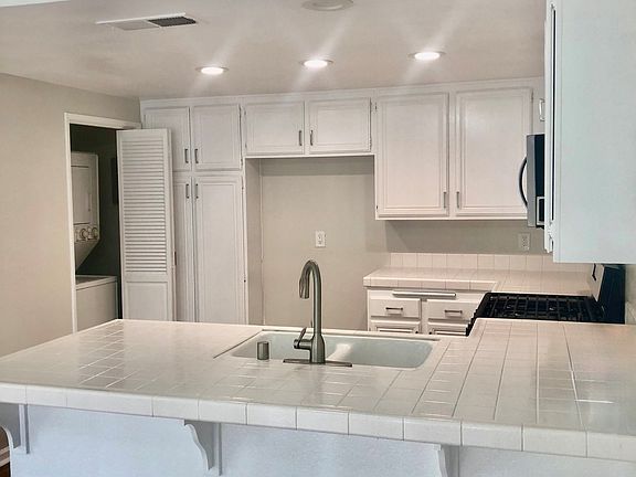 3rd image of 53 Clover Ln #282