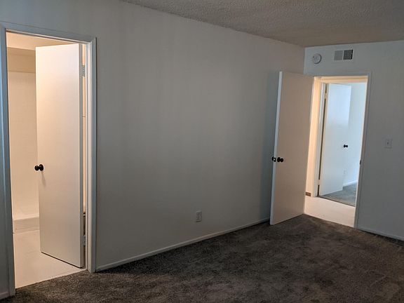 5th image of 11681 Gorham Ave APT 7