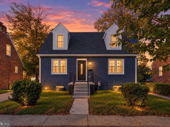 1309 King St, Fredericksburg, VA 22401