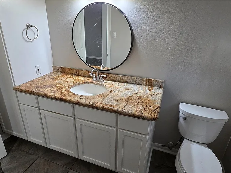 11507 Marrs Dr — Photo 22