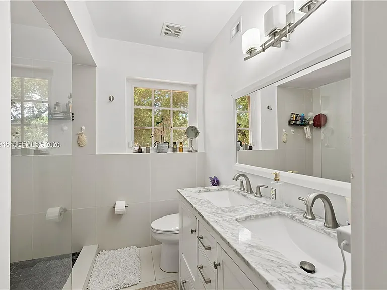 420 Aledo Ave — Photo 29