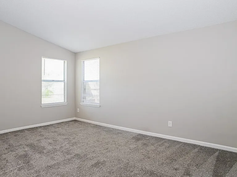 7811 Aquarius Cir S — Photo 9