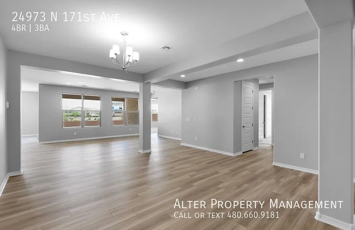 4 bed, 2800 sqft, $2,895 — Photo 3