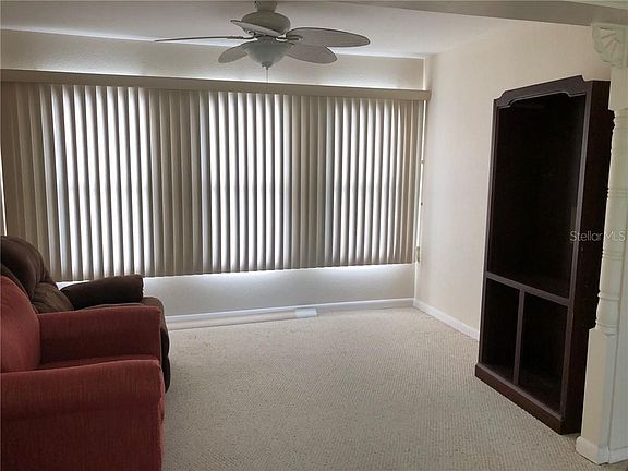 5th image of 19201 Sandalwood Dr