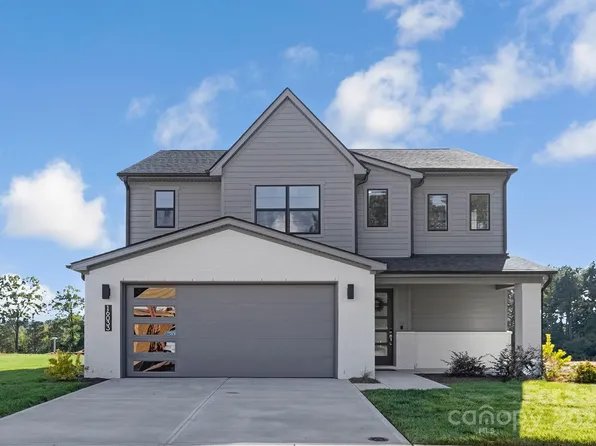 16033 Watts Creek Dr, Huntersville, NC 28078