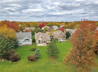 9540 Sheffield Rd, Perrysburg, OH 43551