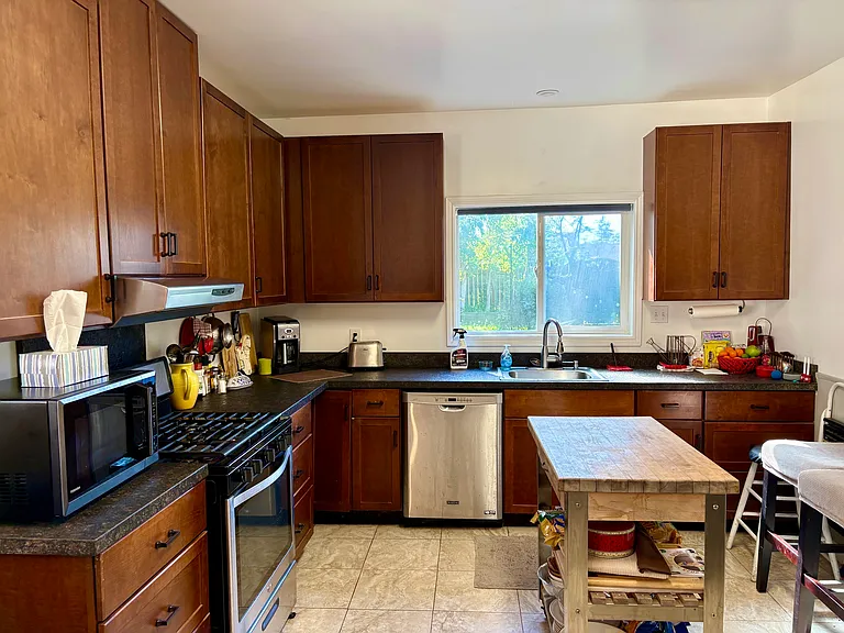 115 Coombs St — Photo 14