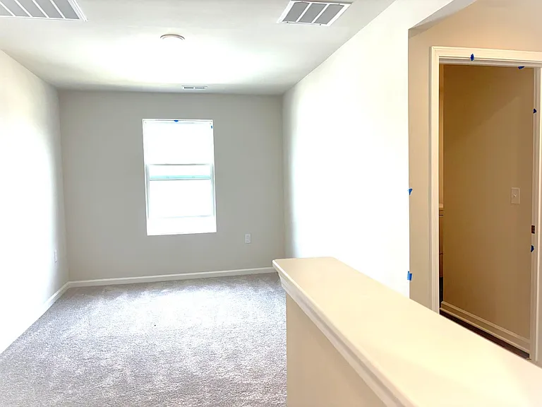 932 Crow Branch Dr — Photo 17