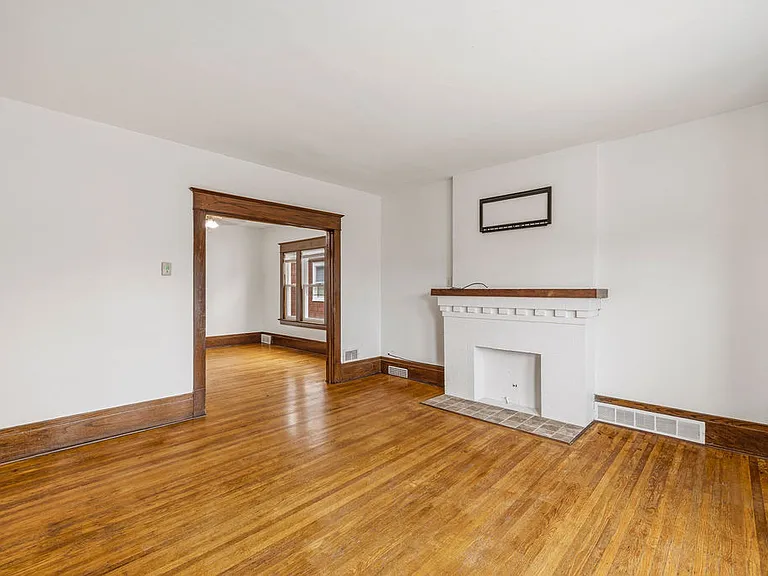 176 Commonwealth Ave #2 — Photo 8
