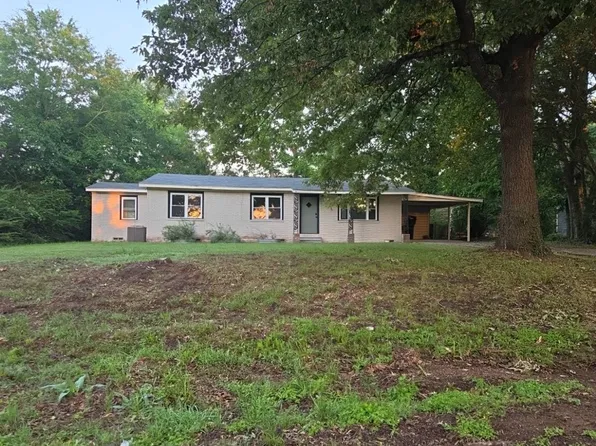 621 Lafayette St, Pittsburg, TX 75686