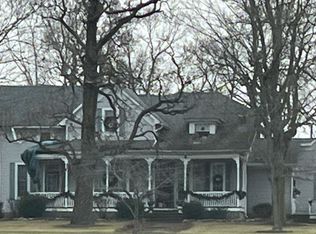 1624 E Bellmont Rd, Decatur, IN 46733