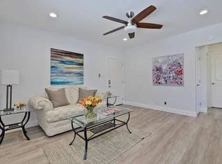 1008 Ravenscourt Ave APT 4, San Jose, CA 95128