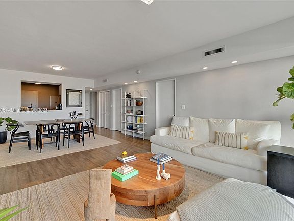 2nd image of 5601 Collins Ave APT 419