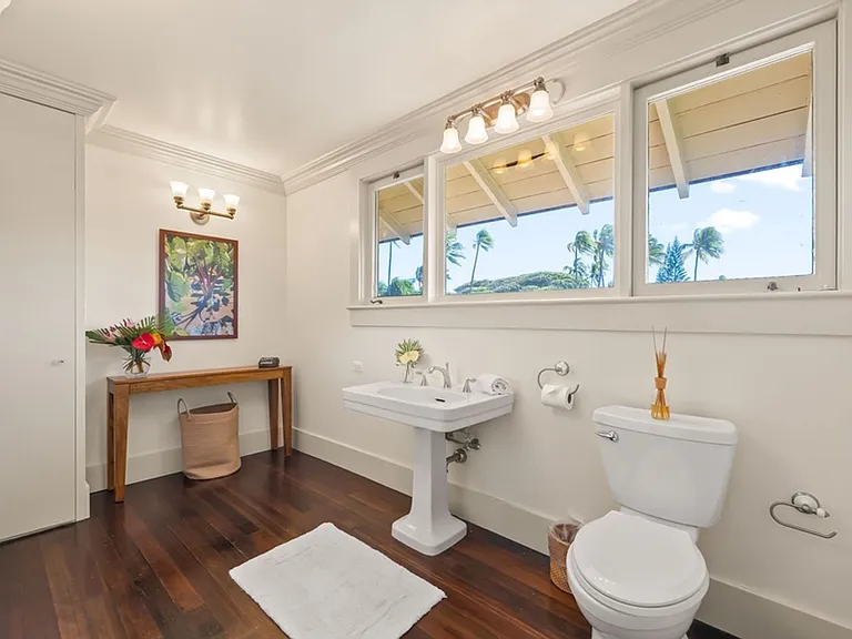 4584 Kahala Ave — Photo 22