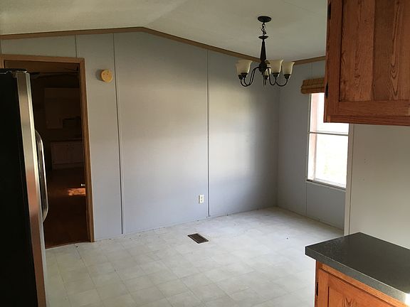 4th image of 16441 Horseshoe Dr #7