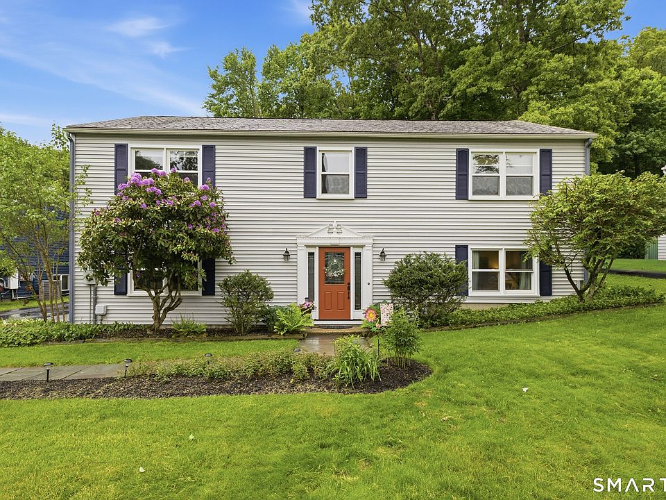 1st image of 32 Whippoorwill Road