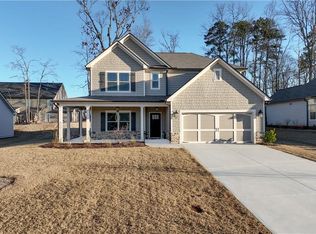 1647 Jasper Dr, Winder, GA 30680