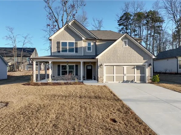 1647 Jasper Dr, Winder, GA 30680