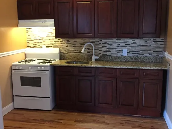 19 High St #1A, Orange, NJ 07050