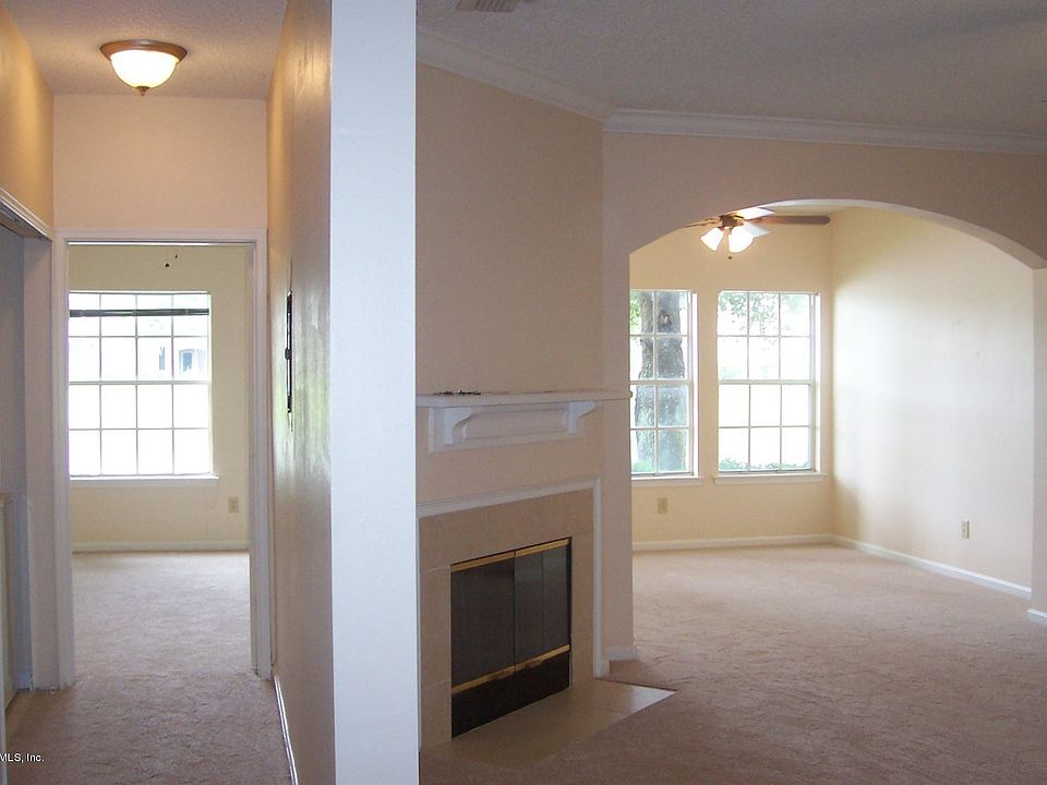 1st image of 10000 Gate Parkway N #1314