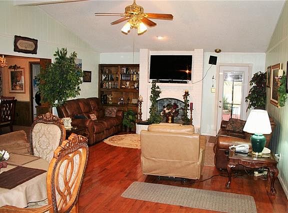 3rd image of 1119 Madlynne Dr