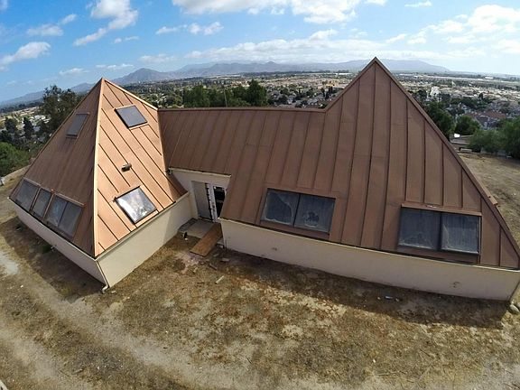 2nd image of 205 Earl Joseph Dr