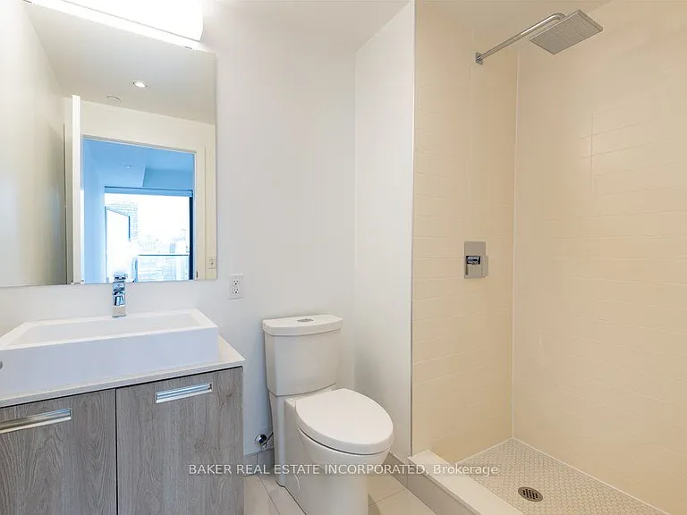 2 A Church St #2605 — Photo 20