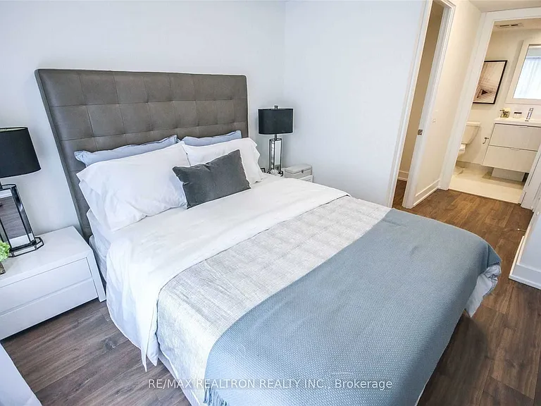 80 Vanauley St #Townhouse 121 — Photo 28