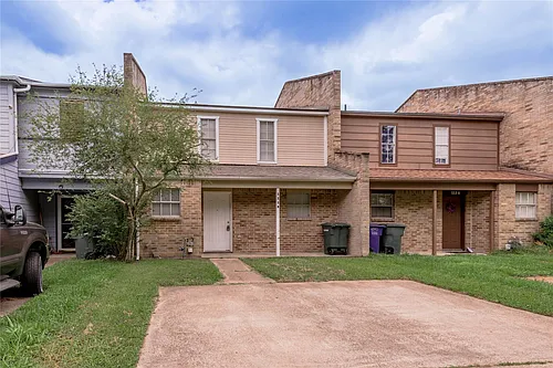 111B Normal Park Dr #B Photo 1