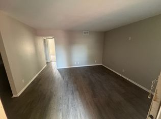 751 Chateau Dr, Evansville, IN 47715