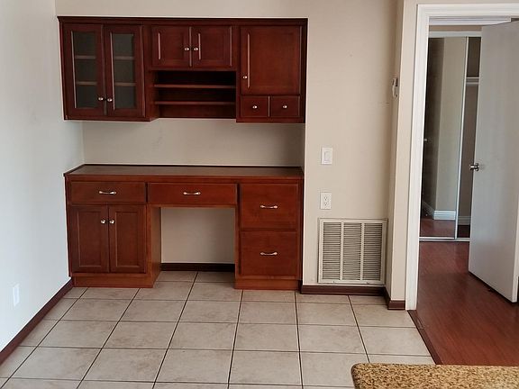 4th image of 27238 Luther Dr APT 608