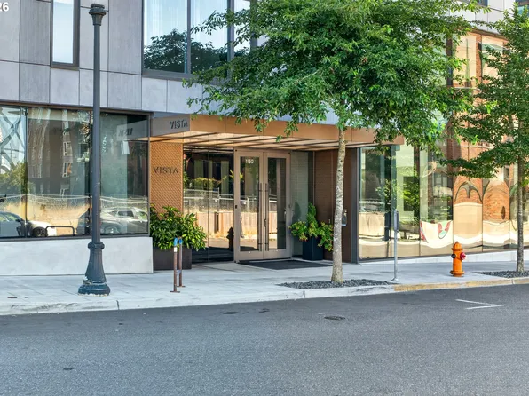 1150 NW Quimby St Unit 512, Portland, OR 97209